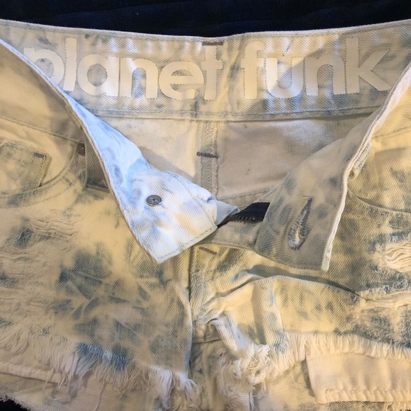 Planet Funk denim shorts - Picture 3 of 4
